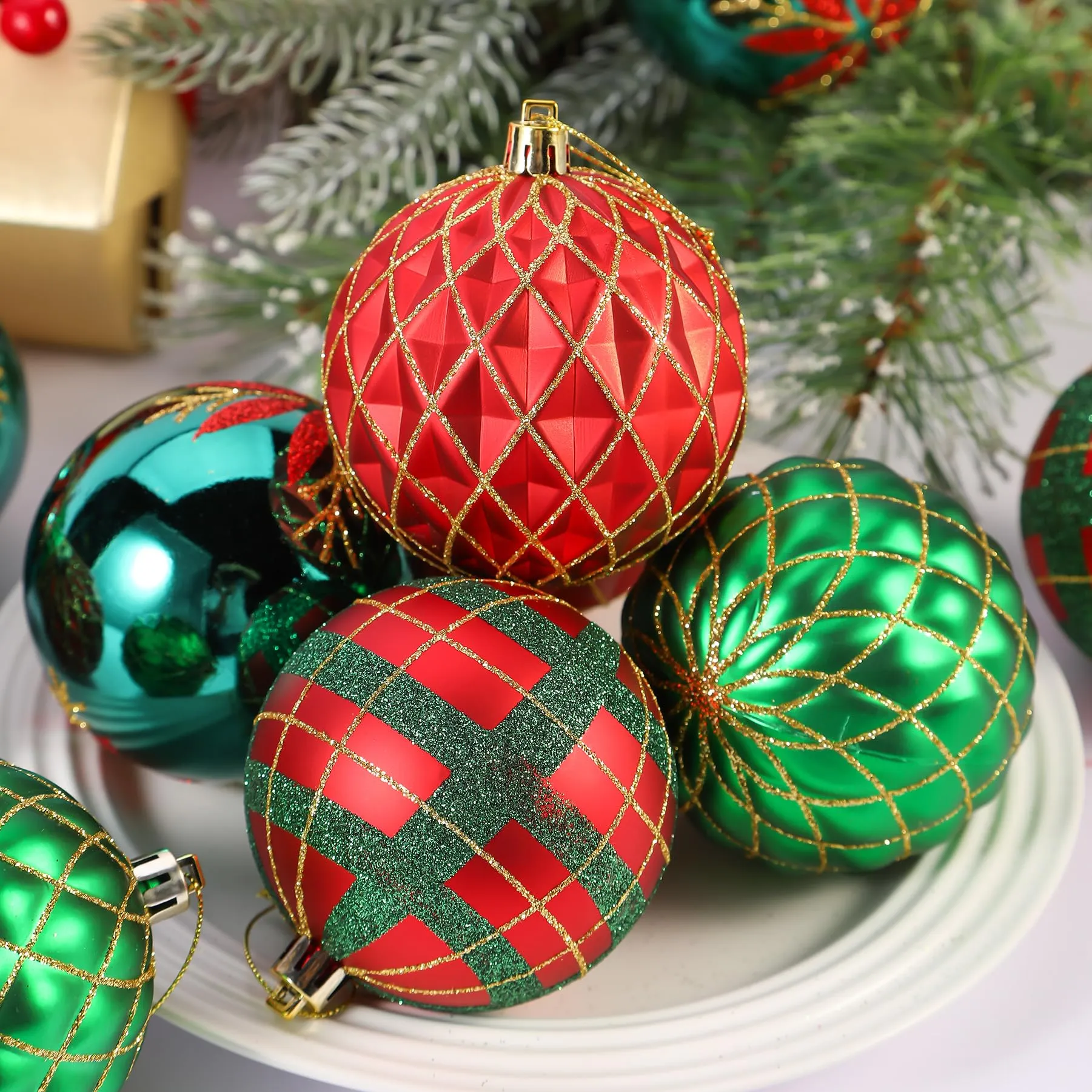 12ct 3.15 Inch Red & Green Christmas Tree Balls Ornaments